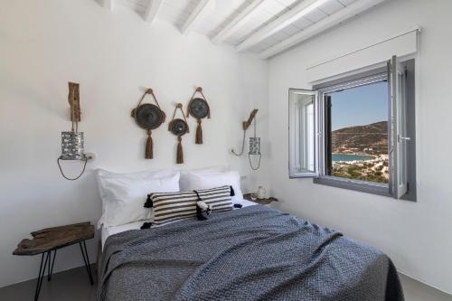 Nesea Sifnos - Luxury Residences客房内的一张或多张床位