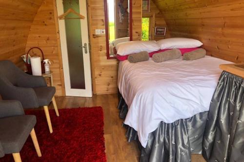 MuffRiver View Log Cabin Pod - 5 star Glamping Experience的相册照片