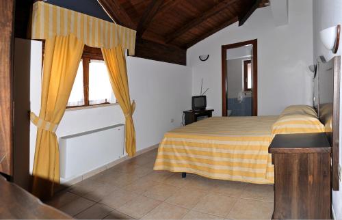 Hotel Pietrapanna客房内的一张或多张床位