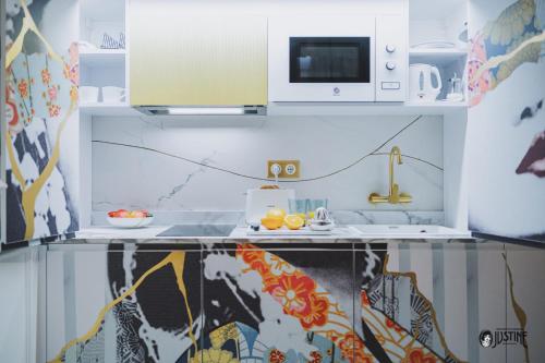 马德里Suite Kintsugi by Justine Apartments Apartamento turístico en Madrid Río的相册照片