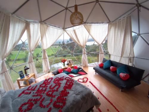 瓜塔维塔Glamping La Villa的相册照片