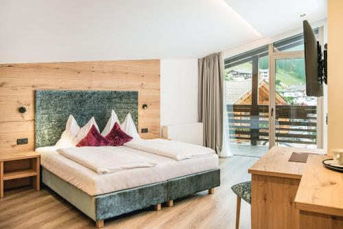 塞尔瓦迪加尔代纳山谷Garni Hotel Miara - Your Dolomites Home的相册照片