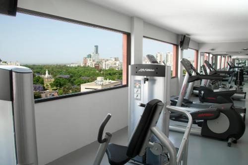克里斯托弗科伦坡酒店的健身中心和/或健身设施