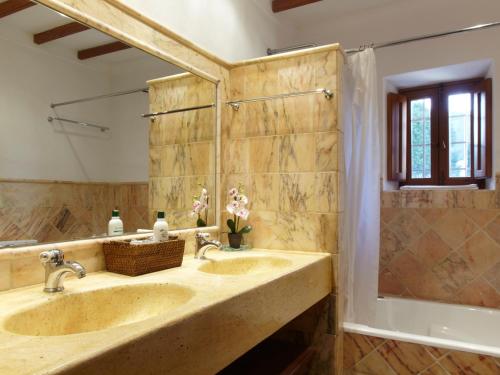 马里亚诺旅馆的一间浴室