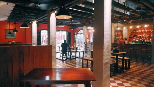 贡布猴子共和国旅馆餐厅或其他用餐的地方