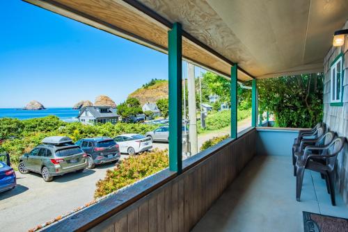 Oceanside Ocean Front Cabins