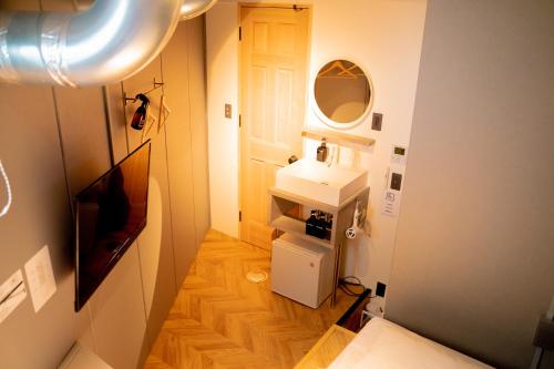HOTEL ORIGO HAKATA - Gion -的一间浴室