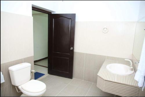Hotel OR Odyssey Residence的一间浴室