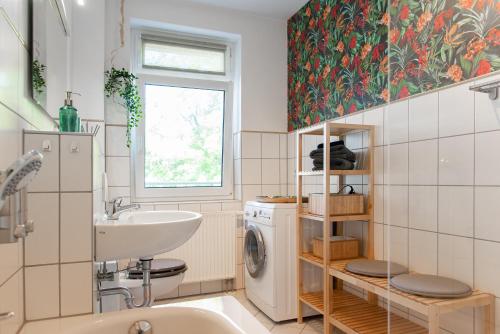 Stilvolles Apartment mit Balkon / Netflix + WIFI & zentrumsnah的一间浴室