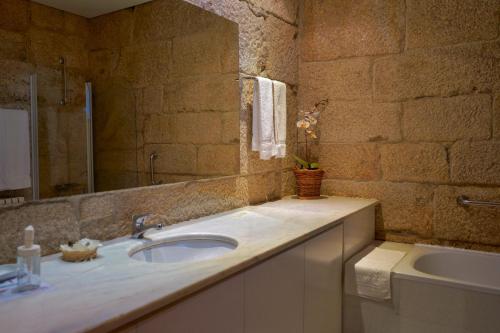 Casa da Aldeia的一间浴室