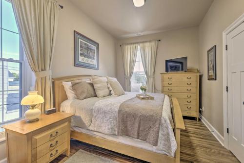 Quaint Apartment in Historic Georgetown!客房内的一张或多张床位