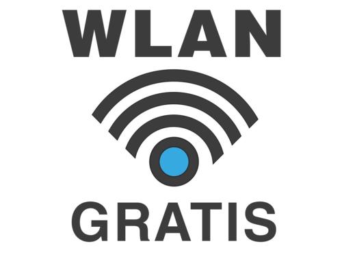 特拉弗明德Grünstrand的一种标志,表示Wann的无线标志