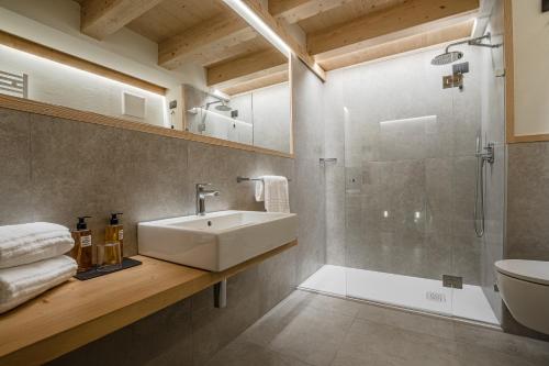 Chalet Alpenrose的一间浴室