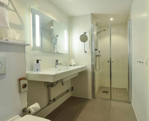 斯堪迪克星之隆德酒店的一间浴室