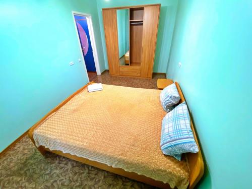 Baikal Apartment Vokzalnaya 14客房内的一张或多张床位