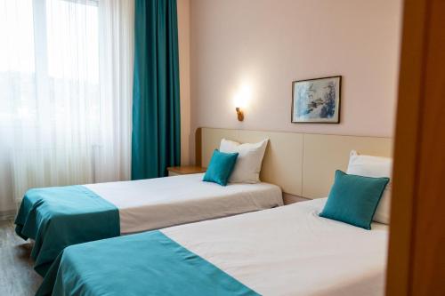 巴尔干酒店客房内的一张或多张床位
