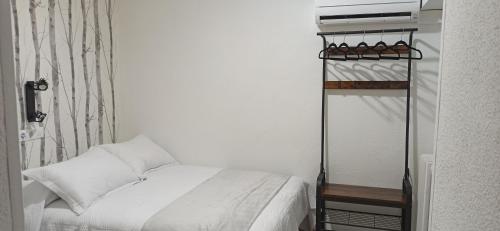 林孔埃斯特雷马杜拉酒店客房内的一张或多张床位