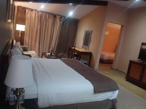 Desert Inn Resort and Camp客房内的一张或多张床位