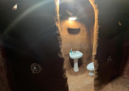 锡安探险豪华野营地的一间浴室