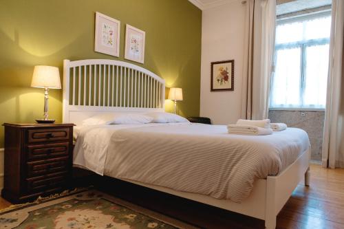 Feel Discovery Casa Da Capela Douro Valley Armamar客房内的一张或多张床位