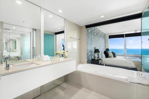 黄金海岸Designer Rooms at Q1 resort - GCLR的相册照片