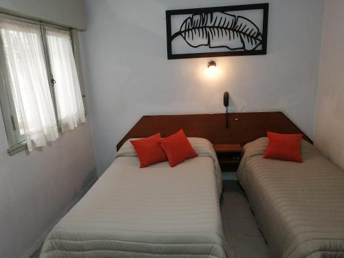 Suite Confortable en Palermo Omega客房内的一张或多张床位