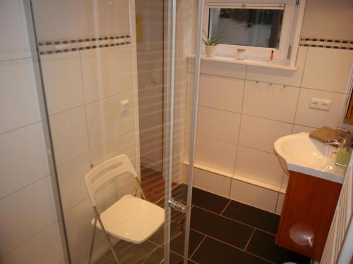 Haus-Wolter的一间浴室
