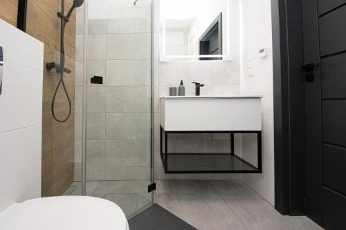 Schneidemühl Premium Apartments的一间浴室
