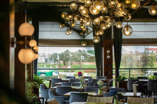 Dreamland Golf Hotel Baku餐厅或其他用餐的地方