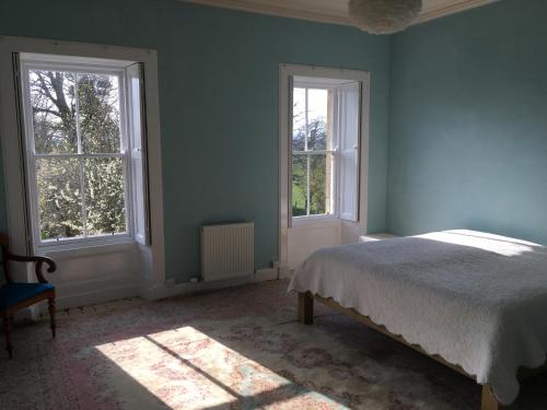 Swinton Manse & Gardens客房内的一张或多张床位