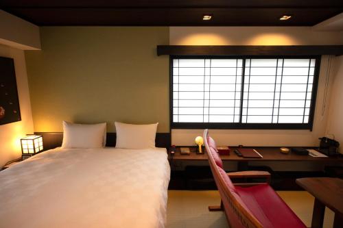 京都高濑川别邸客房内的一张或多张床位