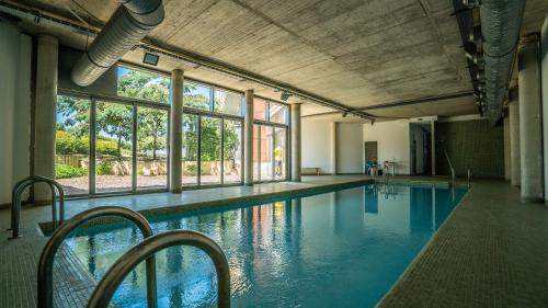 Green door Loft with indoor swimming pool & SPA.平面图