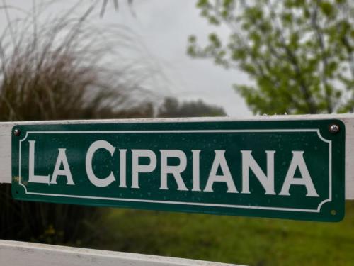 La Cipriana的证书、奖牌、标识或其他文件