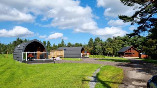 基斯Owls Retreat Glamping Pod with Hot tub的相册照片