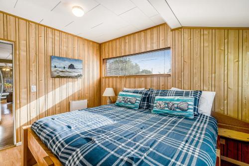 Sommers' Cabin客房内的一张或多张床位