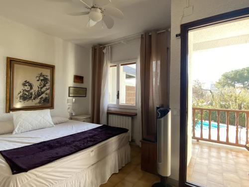 R97 Casa Alorda客房内的一张或多张床位