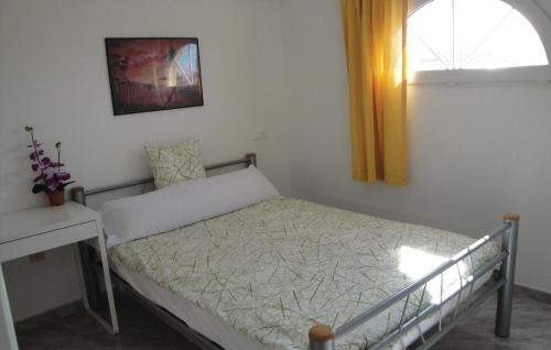 托雷维耶哈Amazing Home In Torrevieja With 3 Bedrooms, Wifi And Outdoor Swimming Pool的相册照片