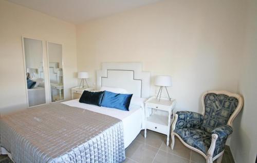 EsteponaGorgeous Apartment In Estepona With Sauna的相册照片