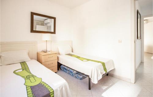 卡拉德米哈斯Beautiful Apartment In Rivera Del Sol With 2 Bedrooms, Wifi And Outdoor Swimming Pool的相册照片