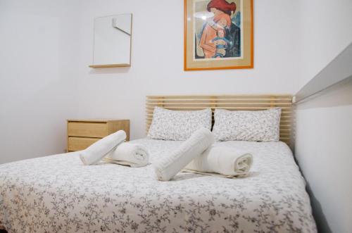 Sagrada Familia Comfy apartment客房内的一张或多张床位