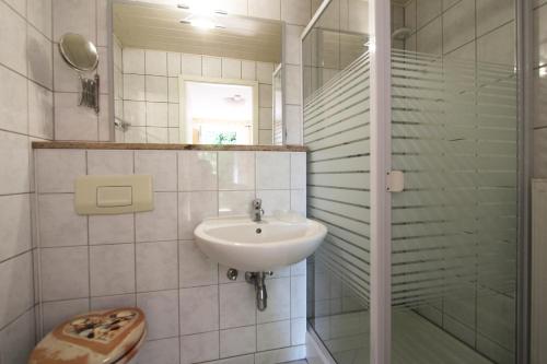 Ferienhaus Beyer的一间浴室