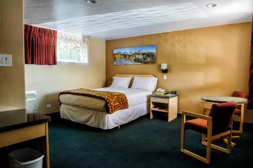 格伦伍德斯普林斯旅馆客房内的一张或多张床位