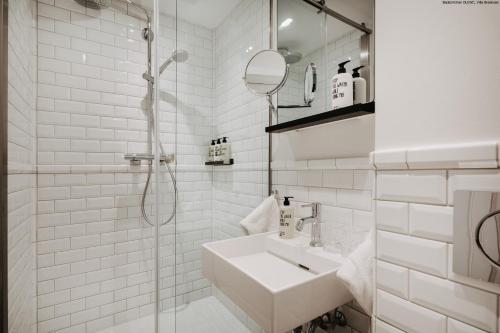 Villa Breeksee的一间浴室