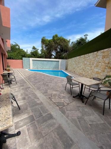 Casa Bruna Luxury Lofts内部或周边的泳池