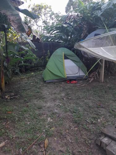 Xingú Camping Site外面的花园