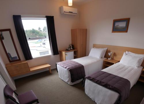 玛索尼克酒店客房内的一张或多张床位