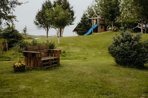 Brúnastaðir Holiday Home的儿童游玩区