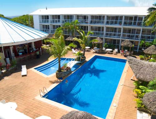 美拉尼西亚维拉港酒店内部或周边泳池景观