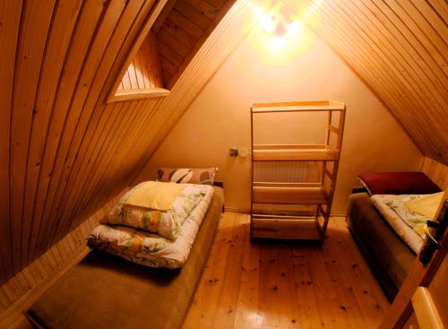 Zakochani w Jaworkach客房内的一张或多张床位