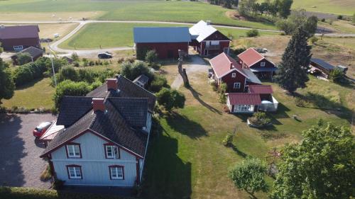 卡特琳娜霍尔姆Ladan的村庄房屋的空中景观